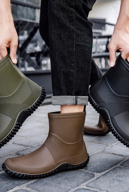 Men's rubber ankle boots in green, brown and black