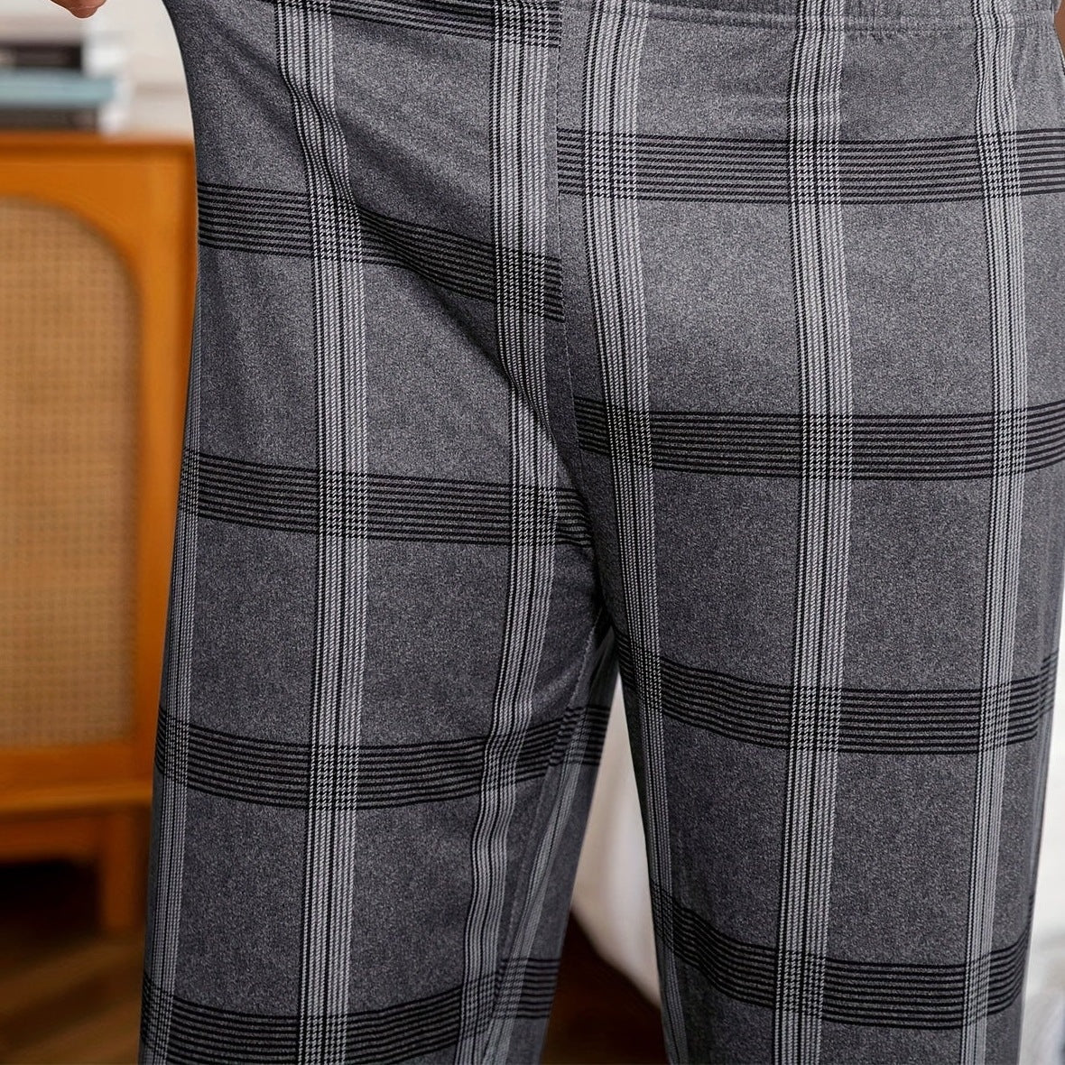 Men's Relaxed Check Pyjamas | Grey