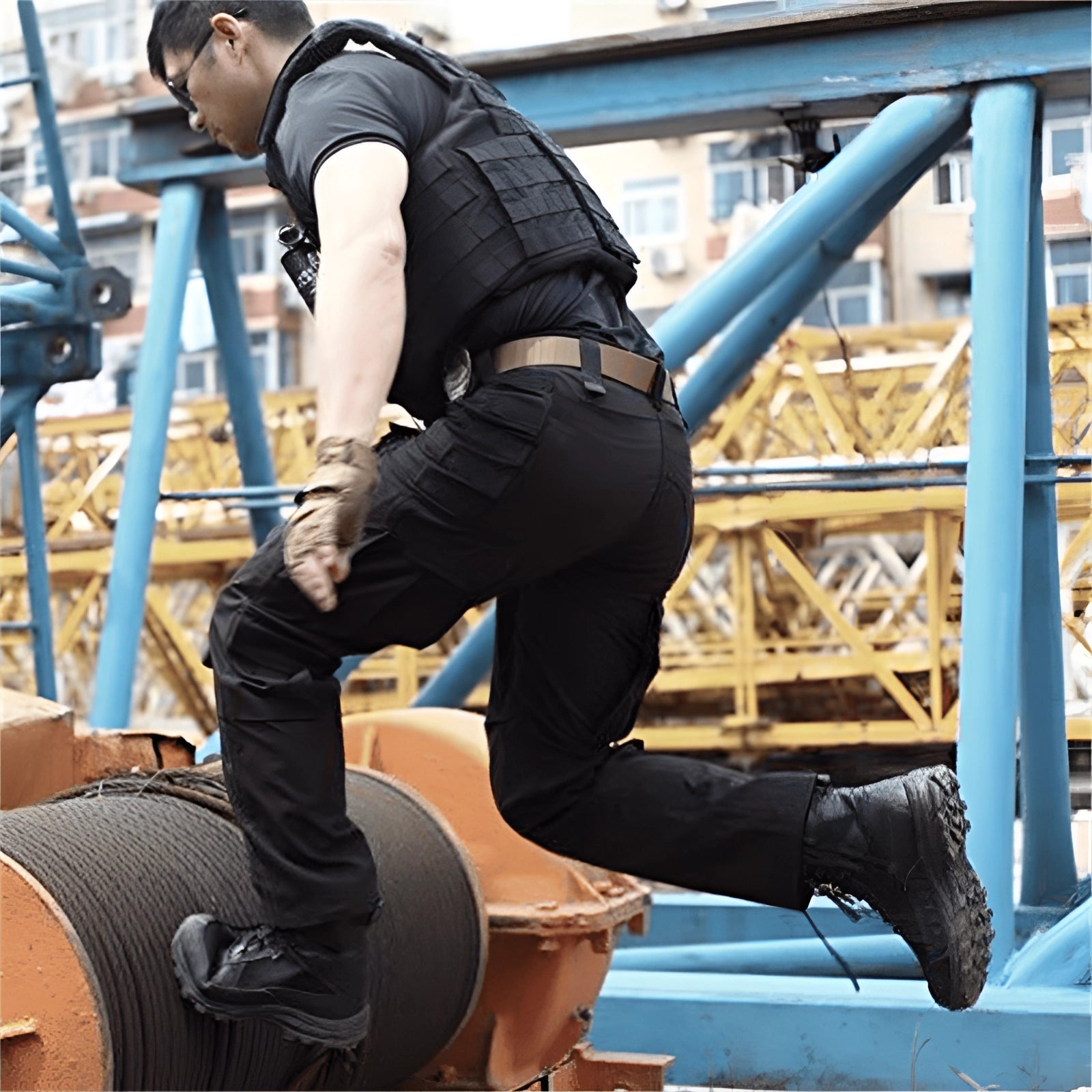 Cargo Pants - Straight Leg - Tactical - Trousers for Trekking - Men's Cargo Trousers-Chaps London-Chaps London