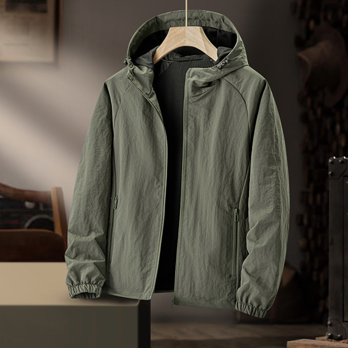 Men's Ultralight Windbreaker | Hooded | Water Repellent | Mesh Lined