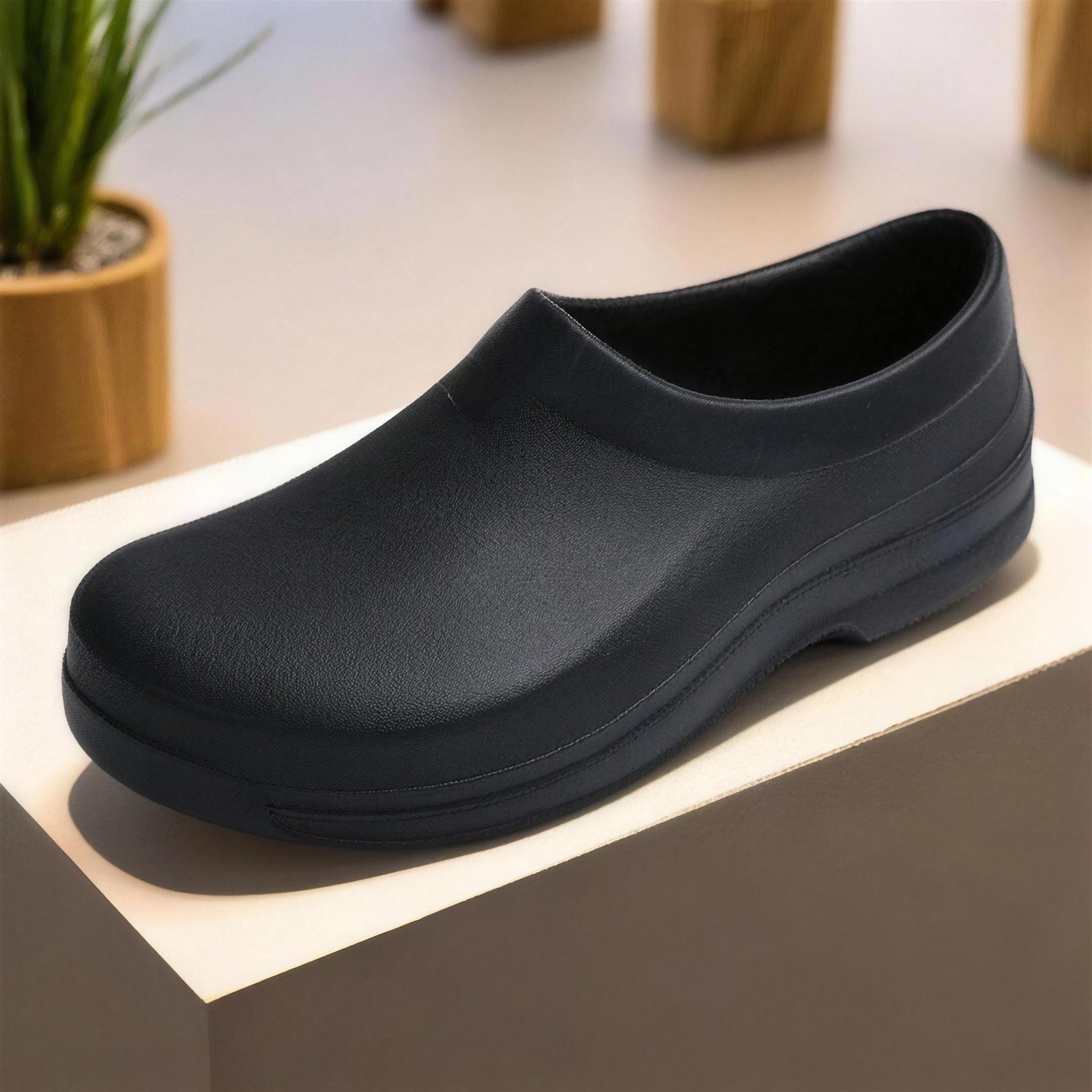 Men's Nurse Shoes | Work Clogs | Non-Slip | Waterproof