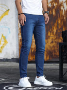 Men's blue skinny jeans, front view